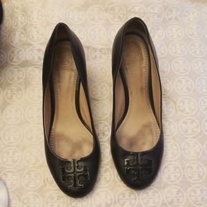 Tory Burch Shoes, Black Leather, Size 9